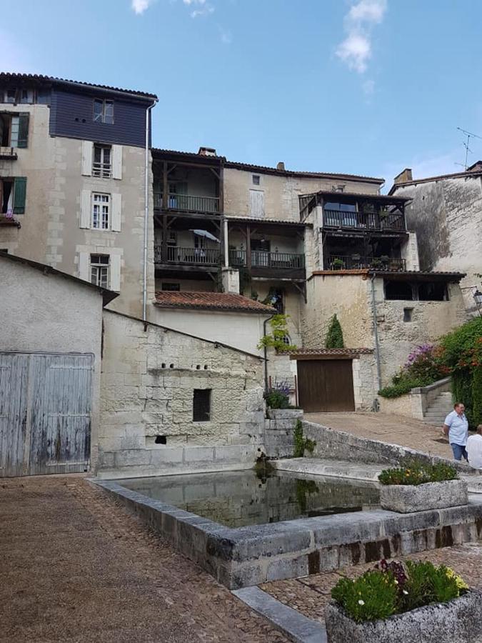 Aubaterra Vila Aubeterre-sur-Dronne Exterior foto